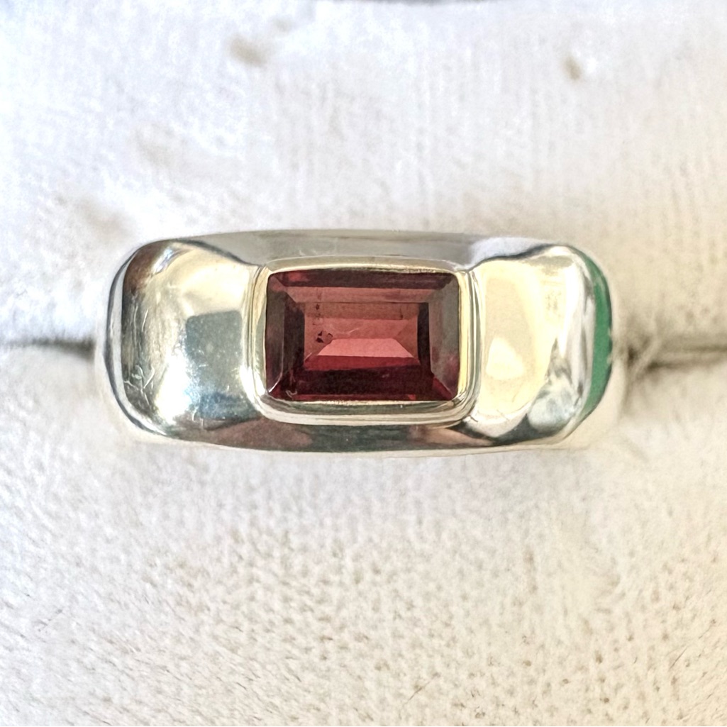 Janice Girardi Sterling Silver Garnet Gemstone Ring Size 7 New